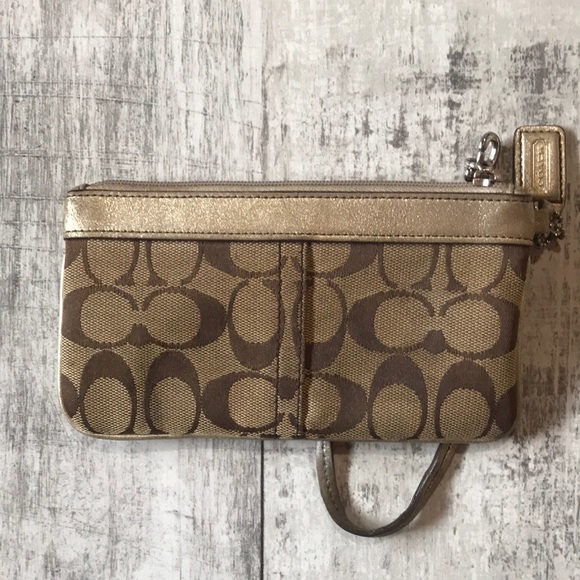 2 Coach Wristlets - Picture 7 of 8